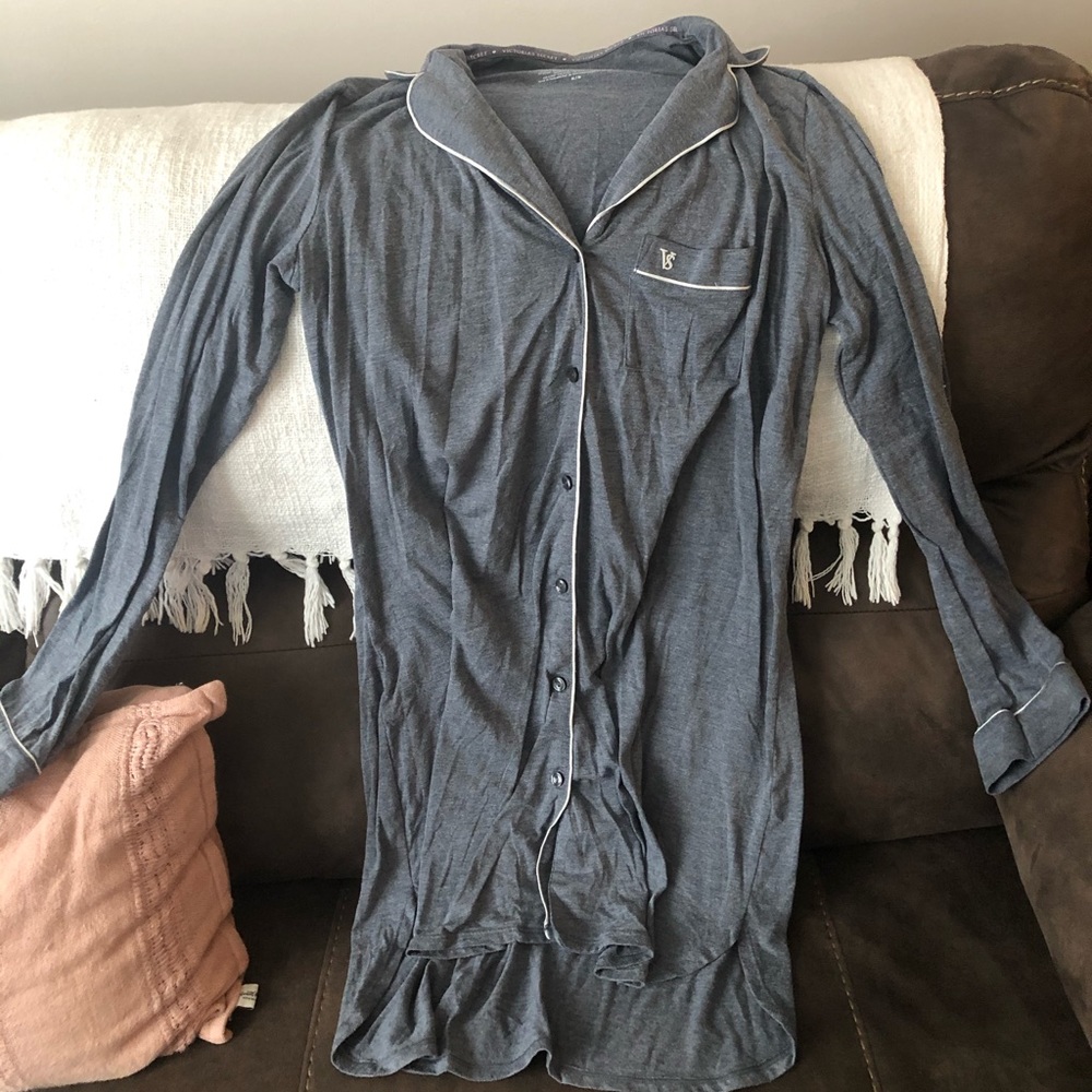 VS night gown